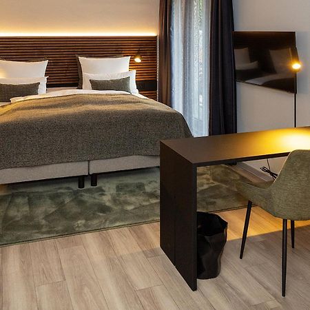 Schlosshotel Monrepos Λούντβιχσμπουργκ Εξωτερικό φωτογραφία