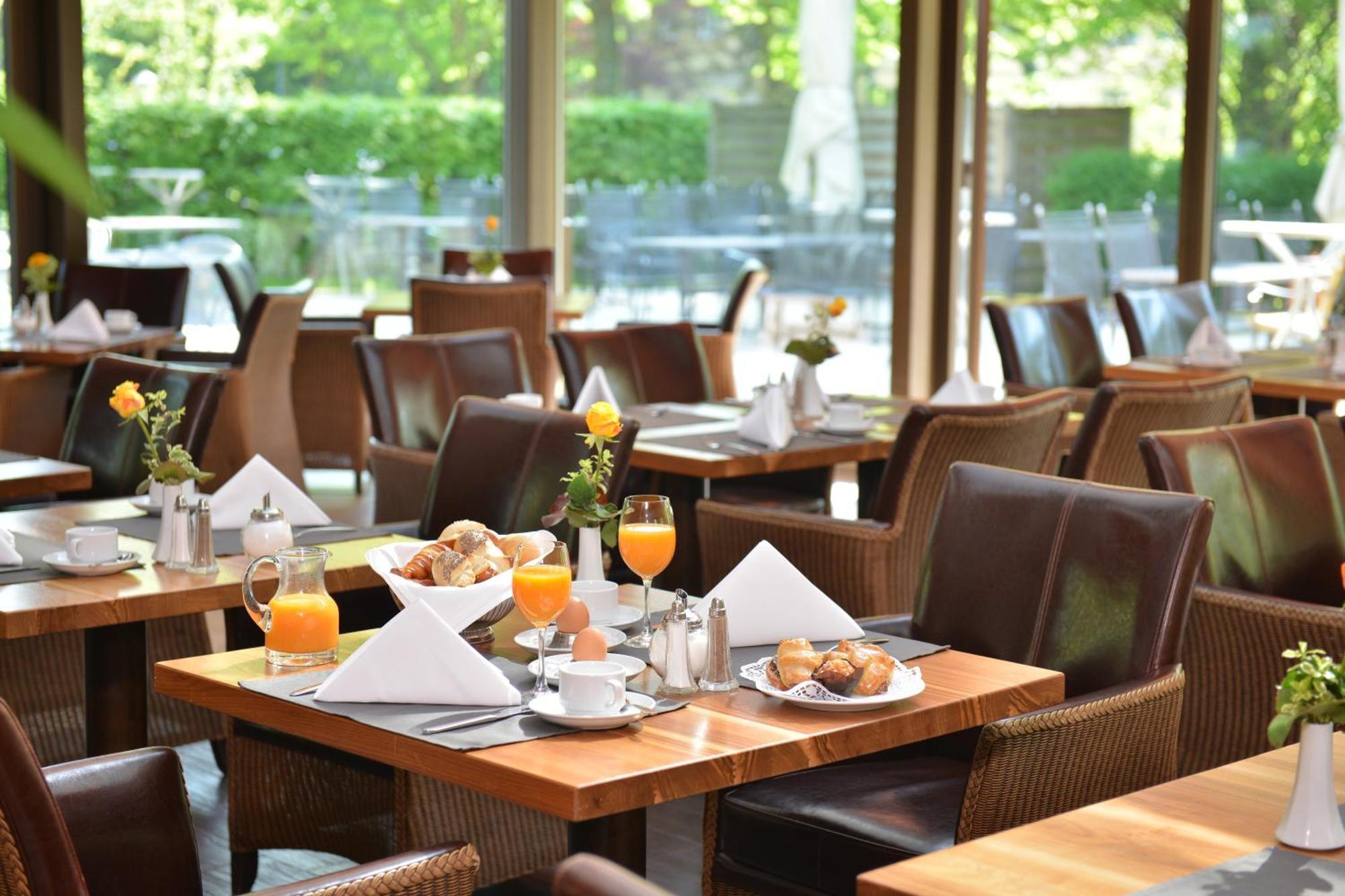 Schlosshotel Monrepos Λούντβιχσμπουργκ Εξωτερικό φωτογραφία